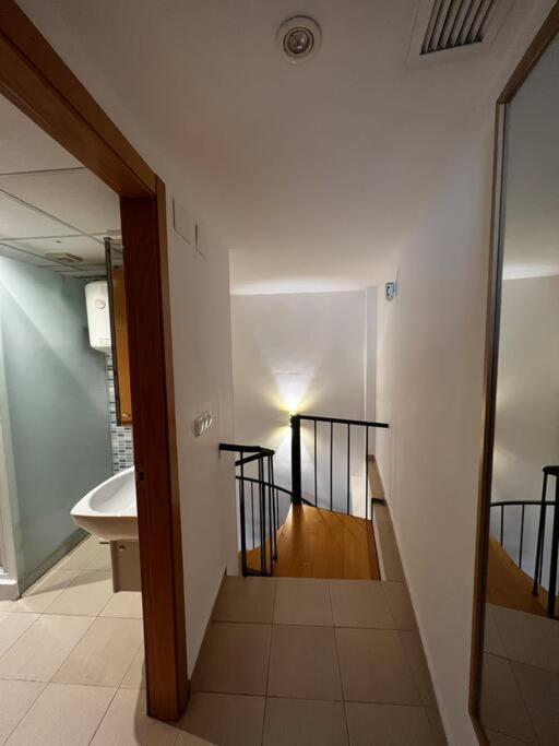Old Town 1 Bedroom Hideaway Аликанте Экстерьер фото